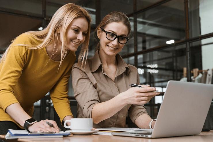 donne al computer